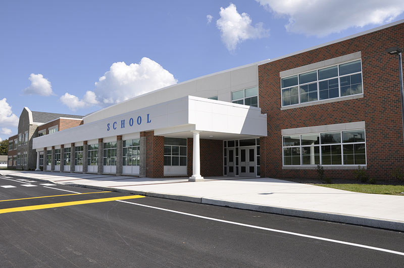 The outside of a highschool